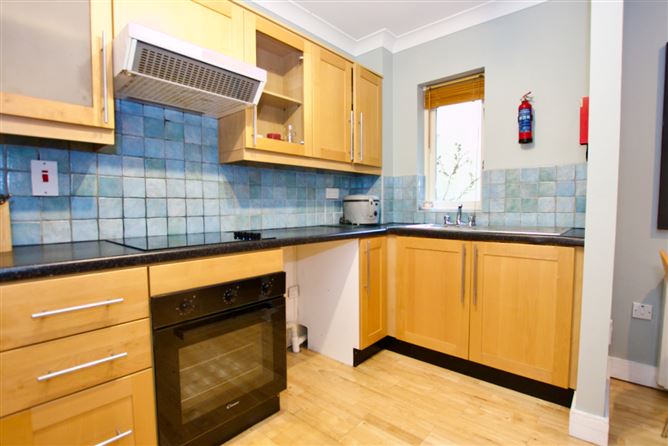 8 The Granary, rivercourt, Ballymahon, Longford