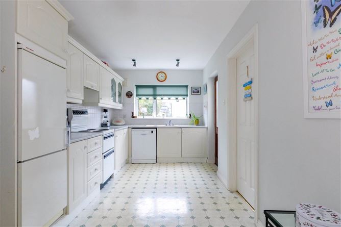 43 Ocean Wave, Salthill, Galway, County Galway