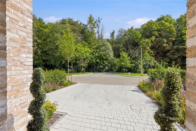 9 Black Cap Grove, Auburn Woods, Malahide, County Dublin