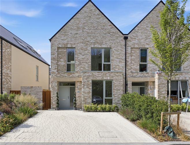 9 Black Cap Grove, Auburn Woods, Malahide, County Dublin