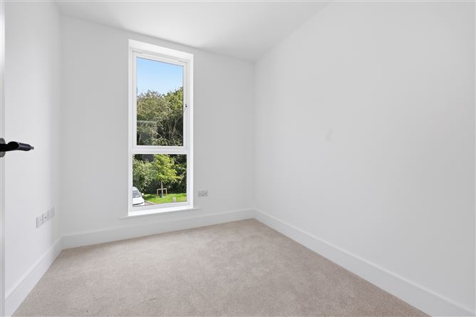 Photo 26 of 32 — 9 Black Cap Grove, Auburn Woods, Malahide, County Dublin