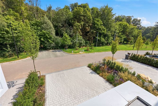 Photo 5 of 32 — 9 Black Cap Grove, Auburn Woods, Malahide, County Dublin