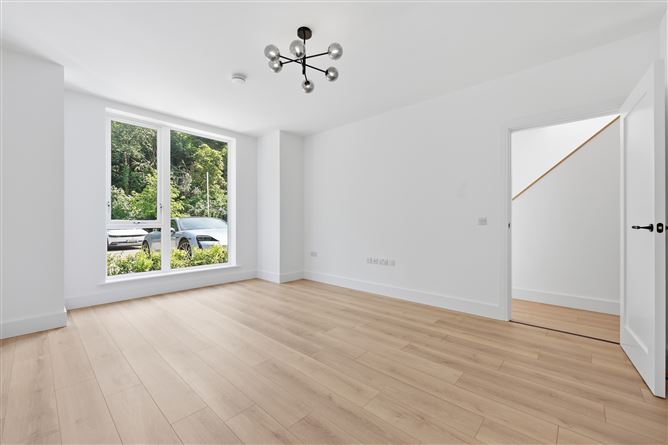 Photo 10 of 32 — 9 Black Cap Grove, Auburn Woods, Malahide, County Dublin