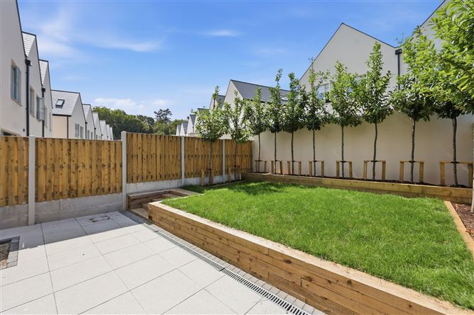 Photo 19 of 32 — 9 Black Cap Grove, Auburn Woods, Malahide, County Dublin