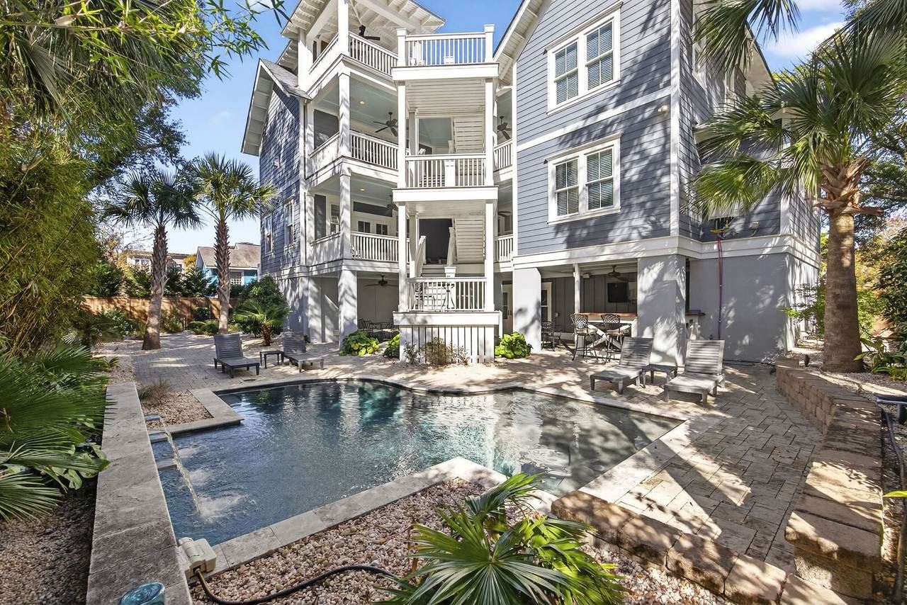 Coastal Comfort Embrace,Isle of Palms,South Carolina,USA