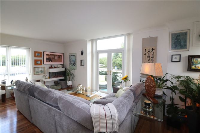 Apt 26 Harbourside, Kincora Harbour, Killaloe, Clare