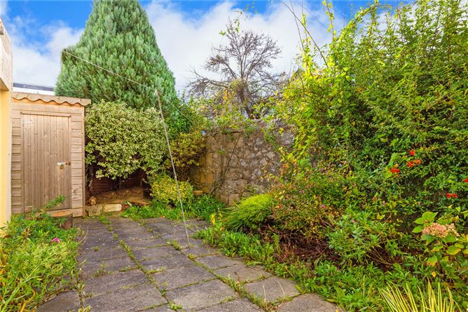 Apartment 2, 97 Seapoint Avenue, Monkstown, Co. Dublin