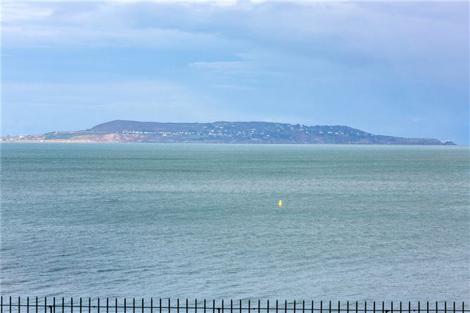 Apartment 2, 97 Seapoint Avenue, Monkstown, Co. Dublin