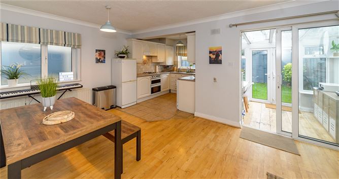6 Ceol Na Mara, Lower Main Street, Rush, Co. Dublin