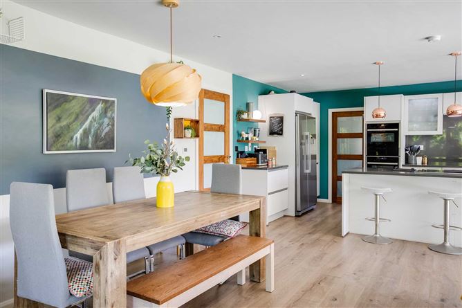 118 Shrewsbury Lawn, Cabinteely, Dublin 18, County Dublin