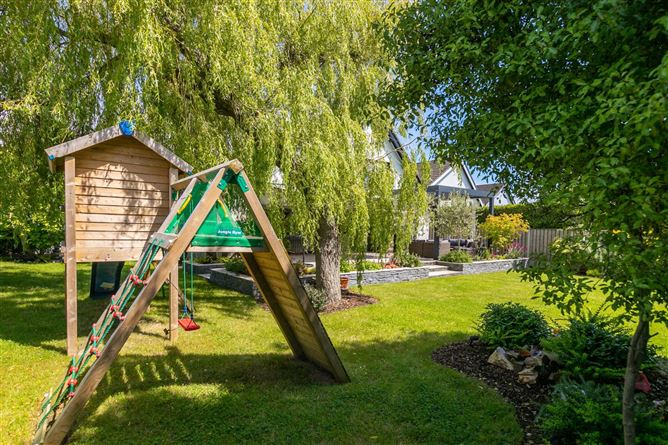 118 Shrewsbury Lawn, Cabinteely, Dublin 18, County Dublin