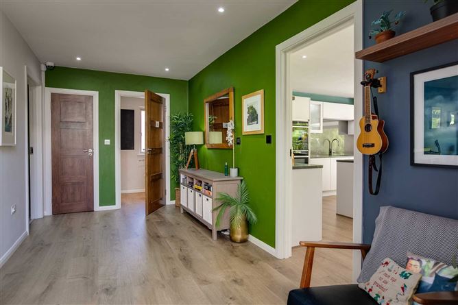 118 Shrewsbury Lawn, Cabinteely, Dublin 18, County Dublin