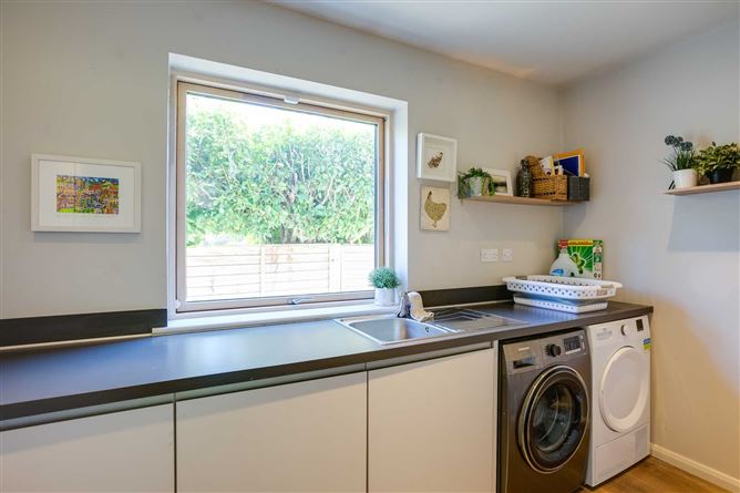 118 Shrewsbury Lawn, Cabinteely, Dublin 18, County Dublin