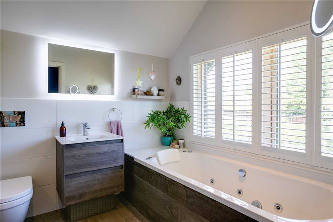 118 Shrewsbury Lawn, Cabinteely, Dublin 18, County Dublin