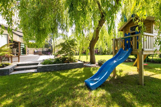 118 Shrewsbury Lawn, Cabinteely, Dublin 18, County Dublin