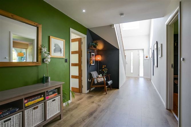 118 Shrewsbury Lawn, Cabinteely, Dublin 18, County Dublin