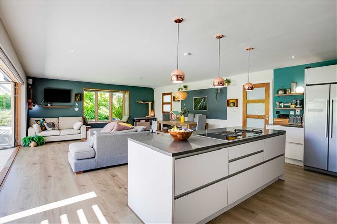 118 Shrewsbury Lawn, Cabinteely, Dublin 18, County Dublin