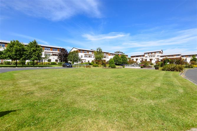 1 Carleton House, Brennanstown, Cabinteely, Dublin 18