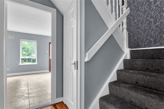 3 College Farm Glen, Newbridge, Co.Kildare