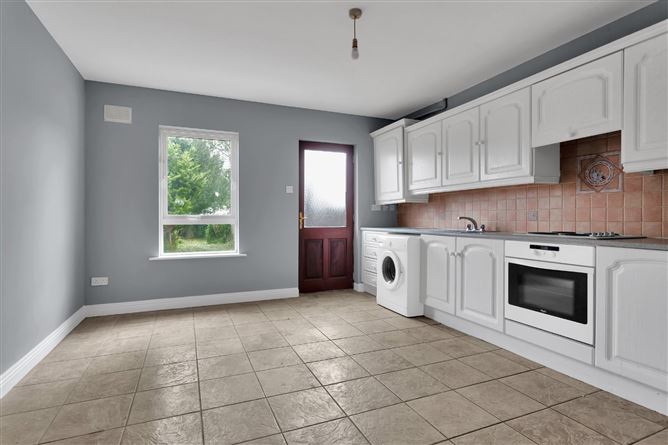 3 College Farm Glen, Newbridge, Co.Kildare