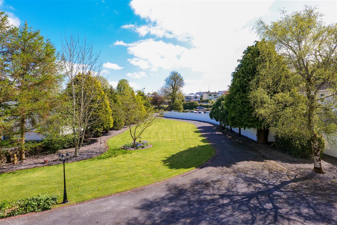 Residence At Mount Pleasant, Loughrea, Co. Galway Residence At Mount Pleasant, Loughrea, Co. Galway