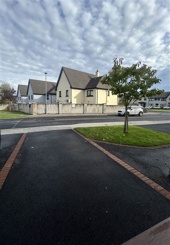 6 Hill View, Creggaunahilla, Clarecastle, County Clare