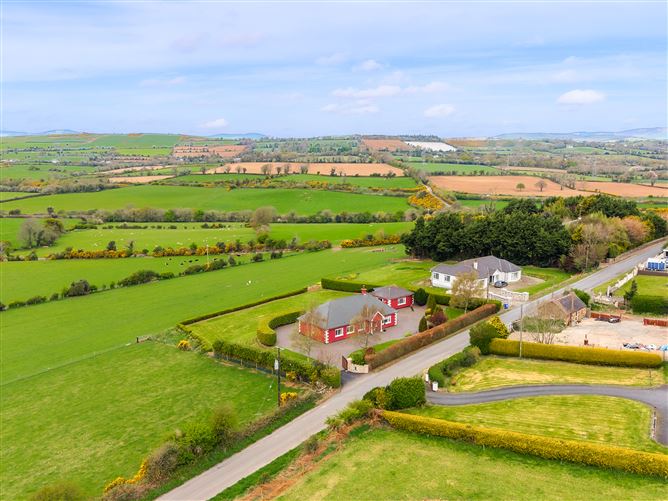 https://photos-a.propertyimages.ie/media/5/9/5/4925595/d45902b7-00b0-4c55-92fd-e3bd120646f5_l.jpg