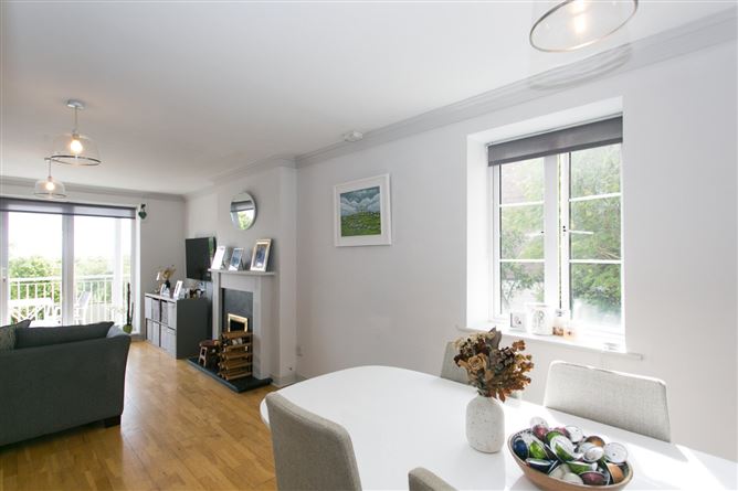 21 Fern Court, Stepaside Park, Dublin 18