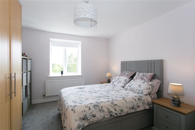 21 Fern Court, Stepaside Park, Dublin 18