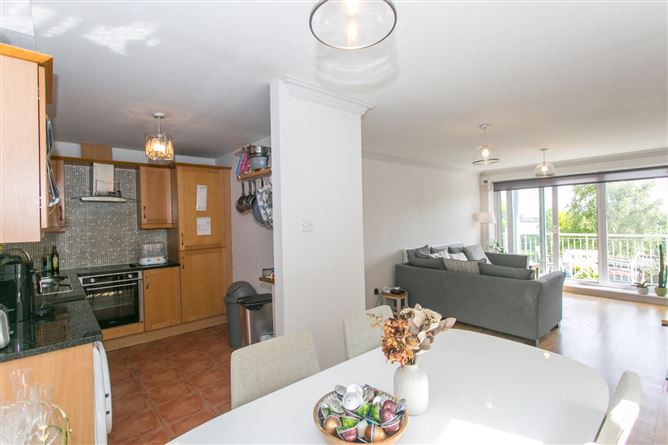 21 Fern Court, Stepaside Park, Dublin 18
