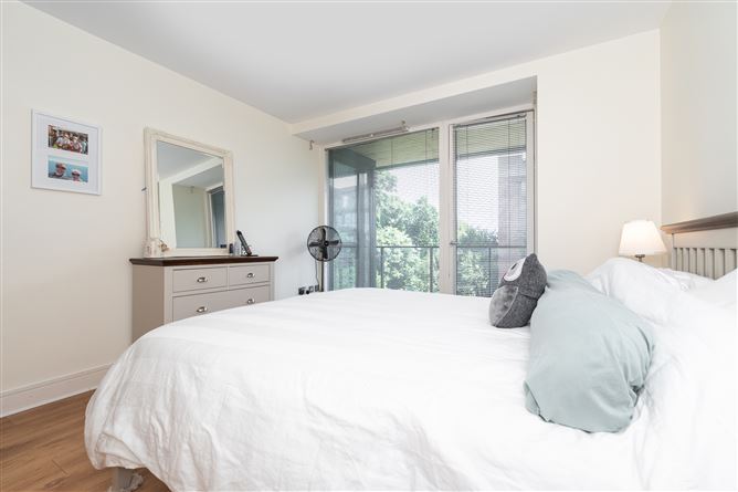 Apartment 40, Weavers Hall, Levmoss Park, Leopardstown, Dublin 18