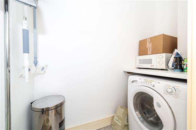 Apartment 40, Weavers Hall, Levmoss Park, Leopardstown, Dublin 18