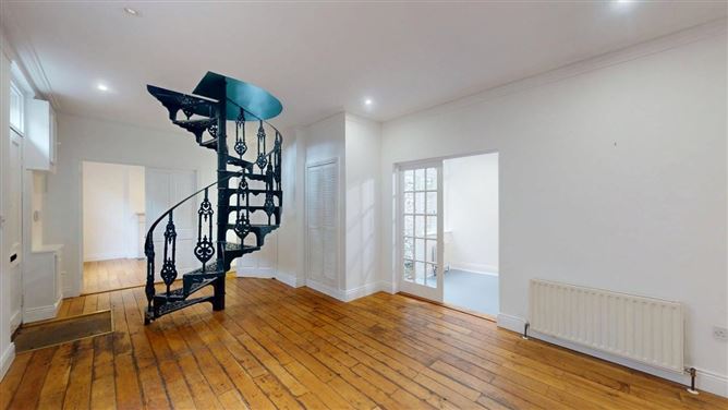 Mackies Place, off Pembroke Street Lower, Dublin 2, Dublin