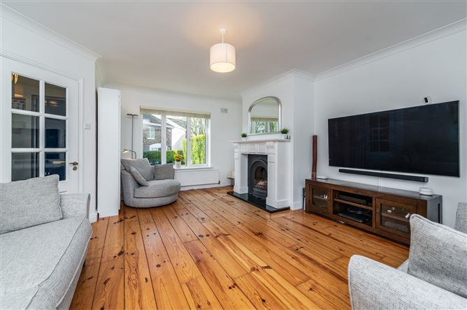 https://photos-a.propertyimages.ie/media/5/9/5/5004595/d253dad5-2bd1-4ef5-8384-95f870870fe2_l.jpg