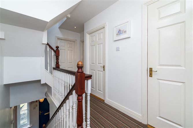 https://photos-a.propertyimages.ie/media/5/9/5/5004595/d253dad5-2bd1-4ef5-8384-95f870870fe2_l.jpg