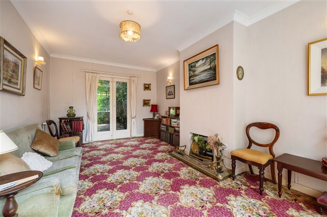 Photo 5 of 26 — 58 Glenabbey Road, Mount Merrion,   County Dublin