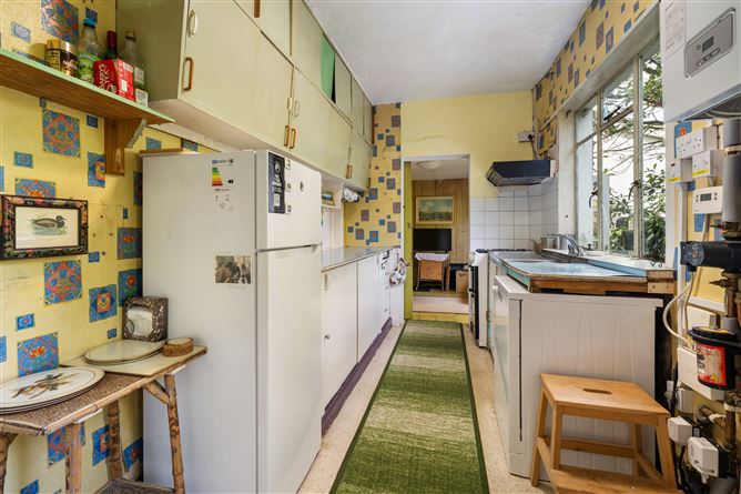 Photo 9 of 26 — 58 Glenabbey Road, Mount Merrion,   County Dublin