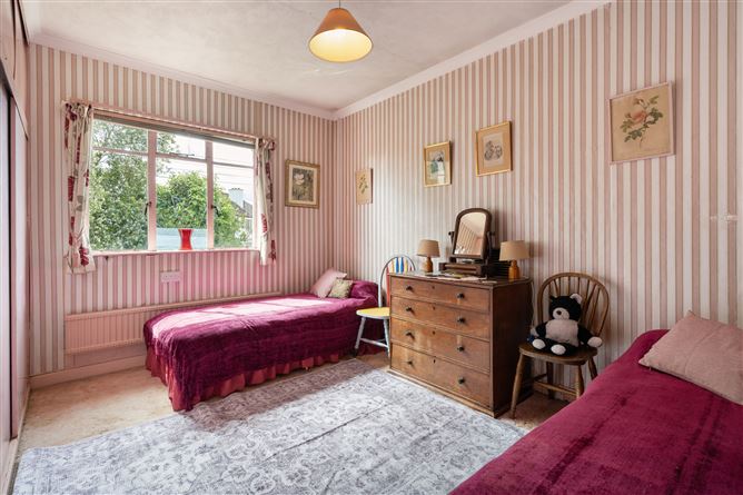 Photo 15 of 26 — 58 Glenabbey Road, Mount Merrion,   County Dublin