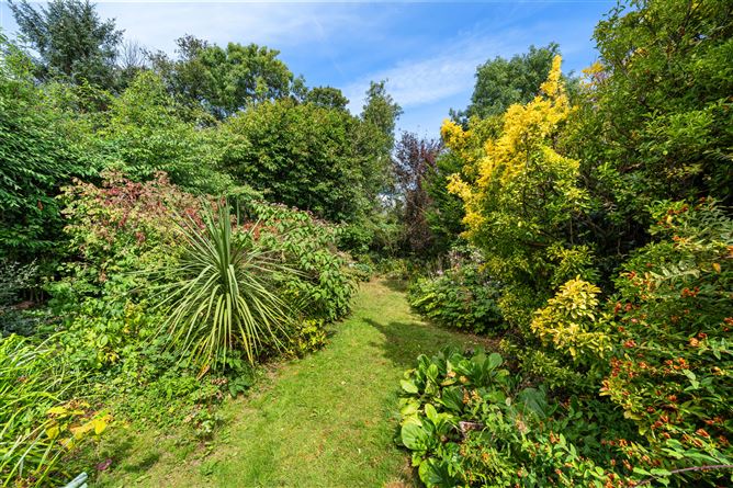 Photo 20 of 26 — 58 Glenabbey Road, Mount Merrion,   County Dublin