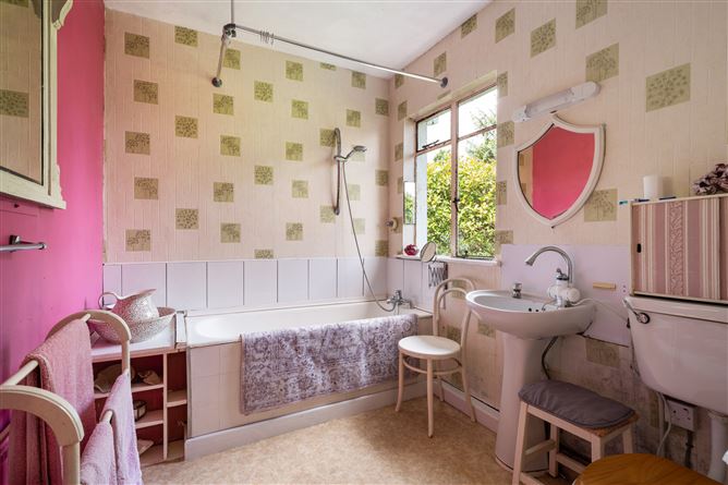 Photo 17 of 26 — 58 Glenabbey Road, Mount Merrion,   County Dublin