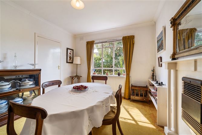Photo 7 of 26 — 58 Glenabbey Road, Mount Merrion,   County Dublin