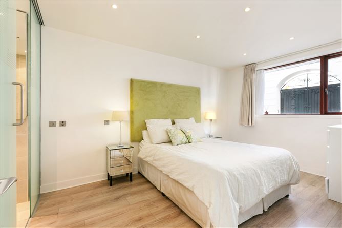 Apartment 15, 18 Lower Baggot Street, Dublin 2
