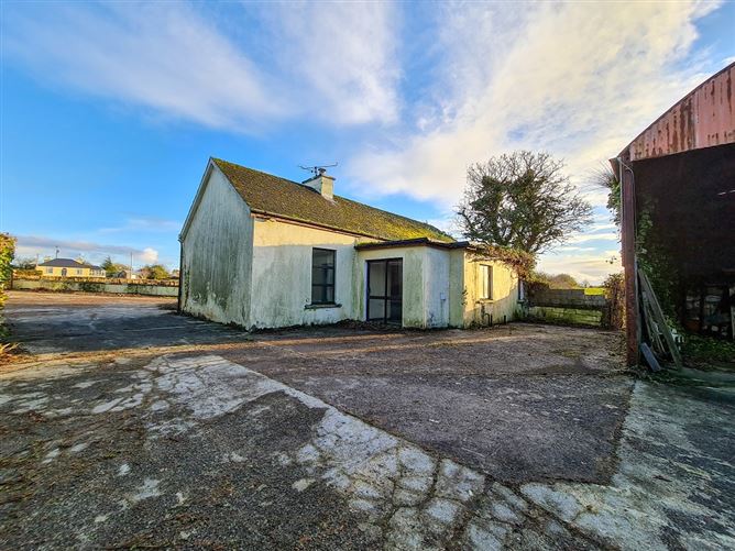 Roslahan, Manulla, Castlebar, Mayo