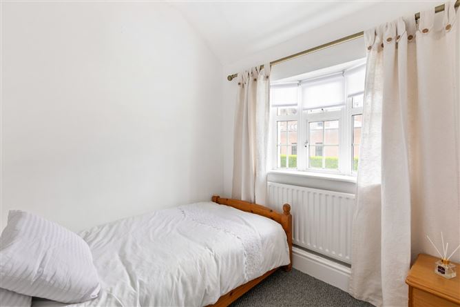 2 Errigal Gardens, Drimnagh, Dublin 12