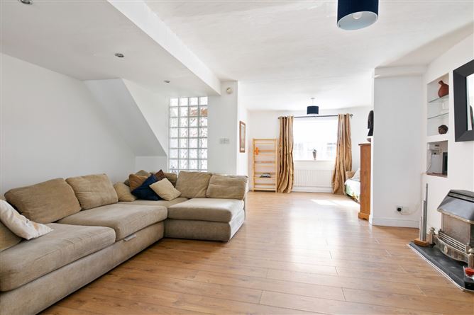 2 Errigal Gardens, Drimnagh, Dublin 12