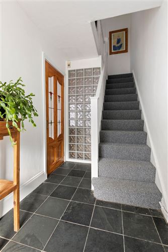 2 Errigal Gardens, Drimnagh, Dublin 12