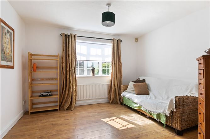 2 Errigal Gardens, Drimnagh, Dublin 12