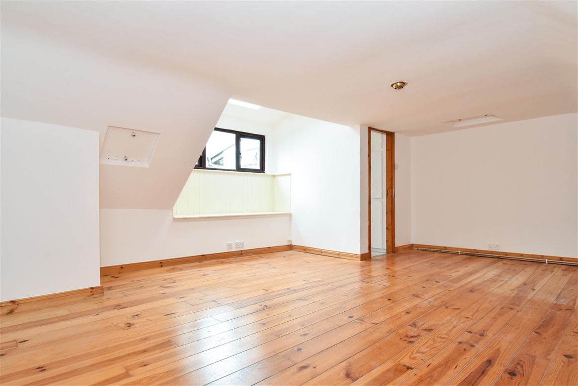 2 St. Helen’s Street, Galway 2 St. Helen’s Street, Galway