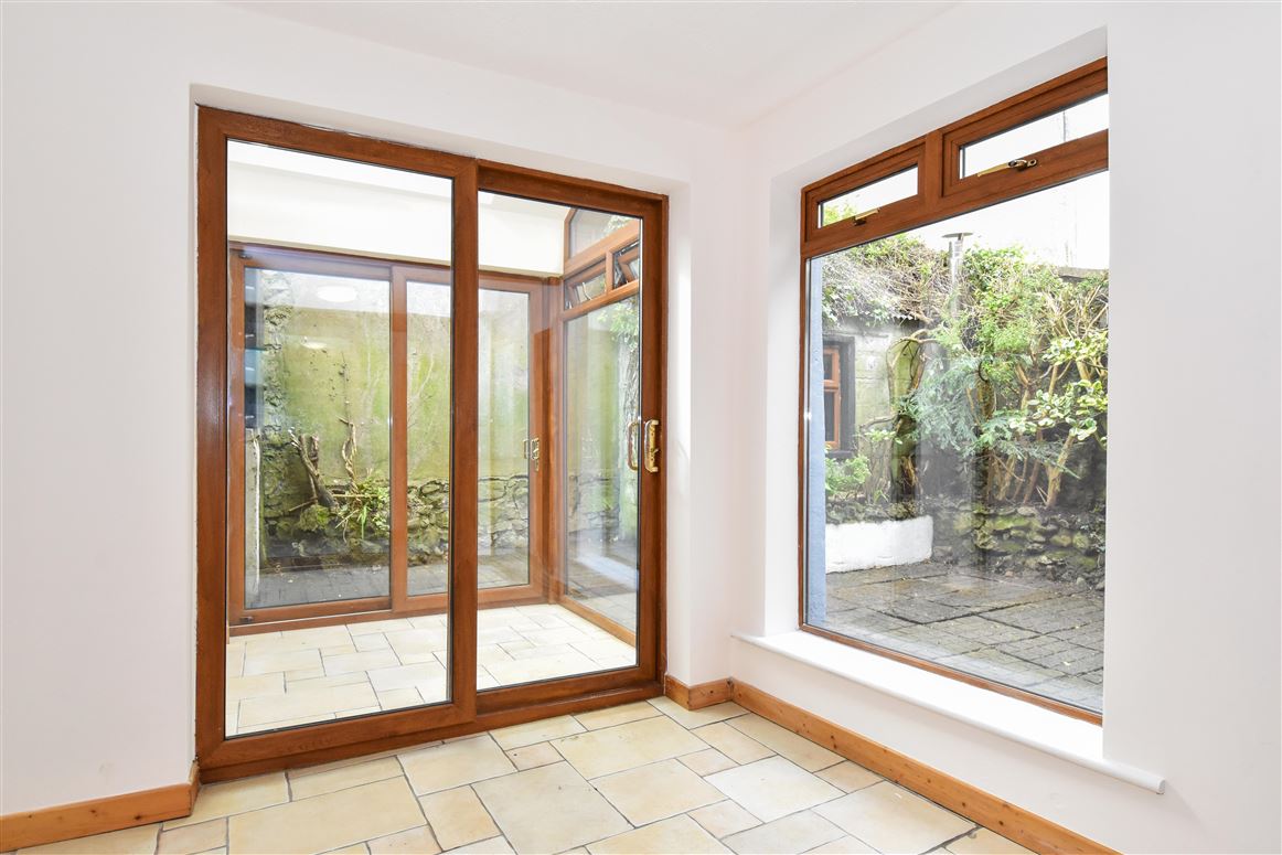 2 St. Helen’s Street, Galway 2 St. Helen’s Street, Galway