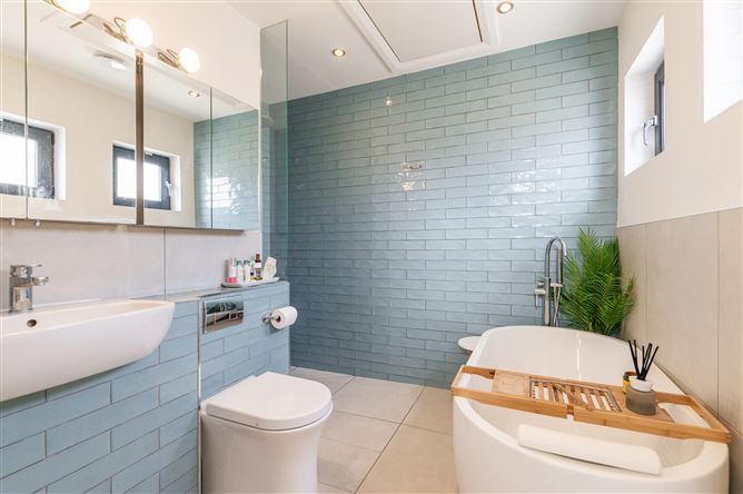 7 Dermot O’Hurley Avenue, Stella Gardens, Irishtown, Dublin 4